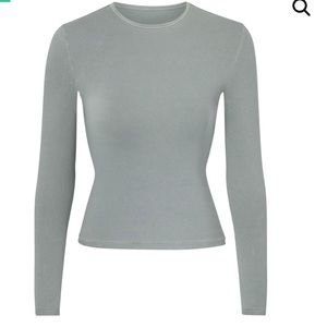 SKIMS New Vintage Long Sleeve Tee